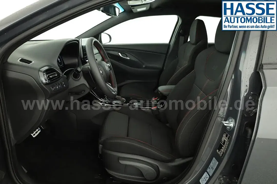 Hyundai i30 - Thumbnail 9
