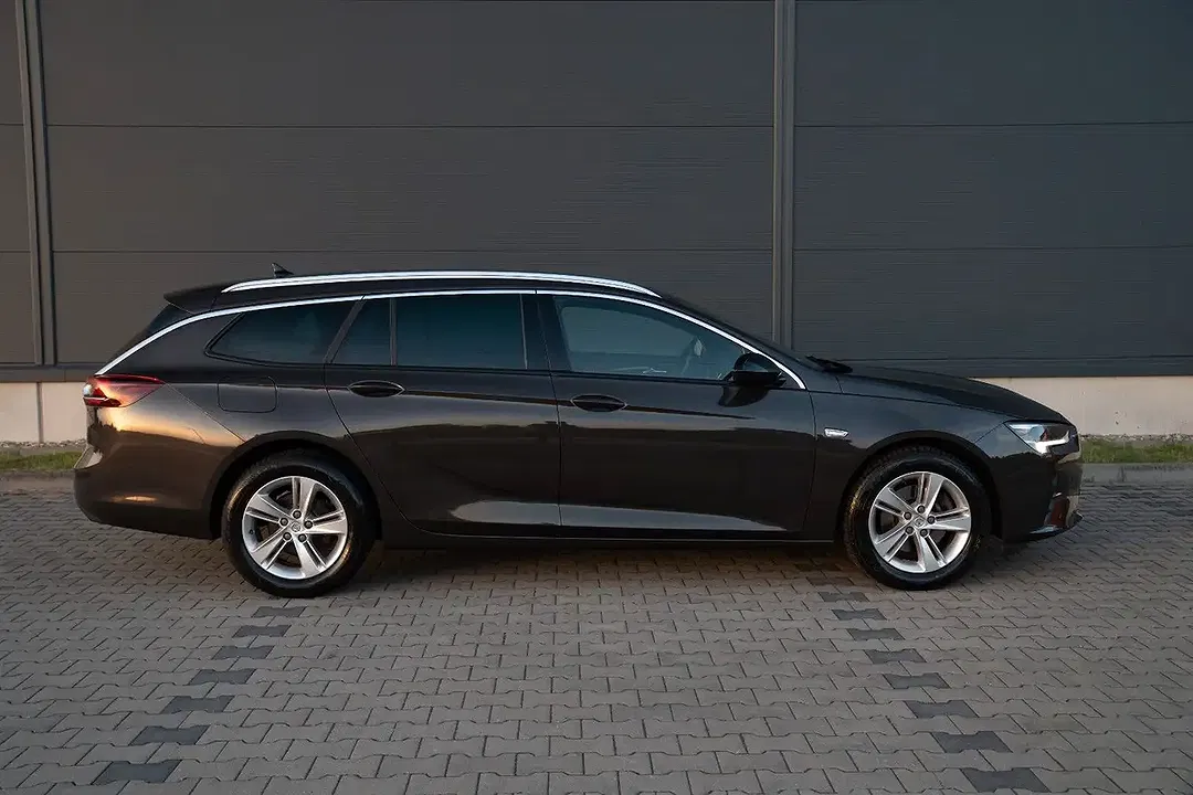 Opel Insignia - Thumbnail 10