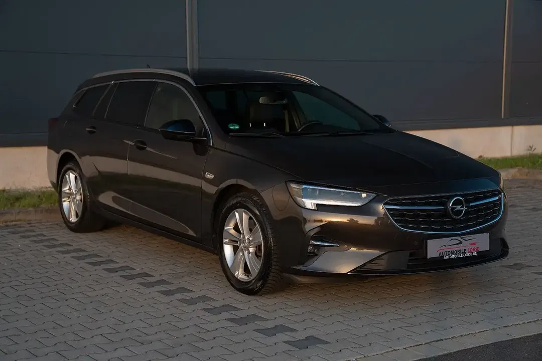Opel Insignia - Thumbnail 4