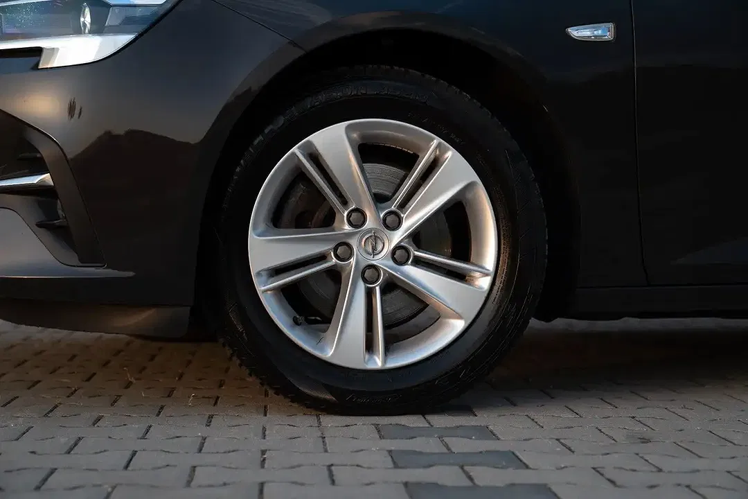 Opel Insignia - Thumbnail 7