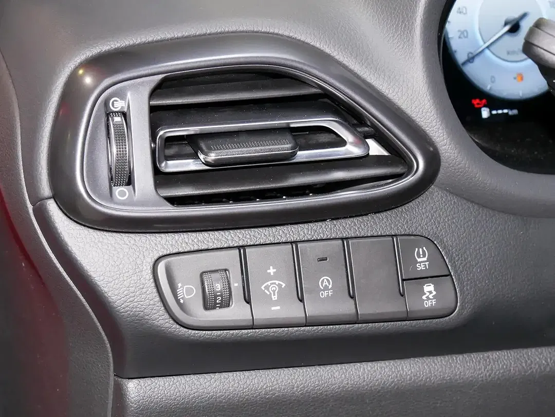 Hyundai i30 - Thumbnail 15