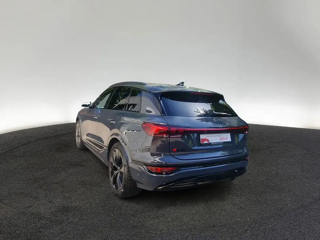Audi SQ6 e-tron - Thumbnail 3