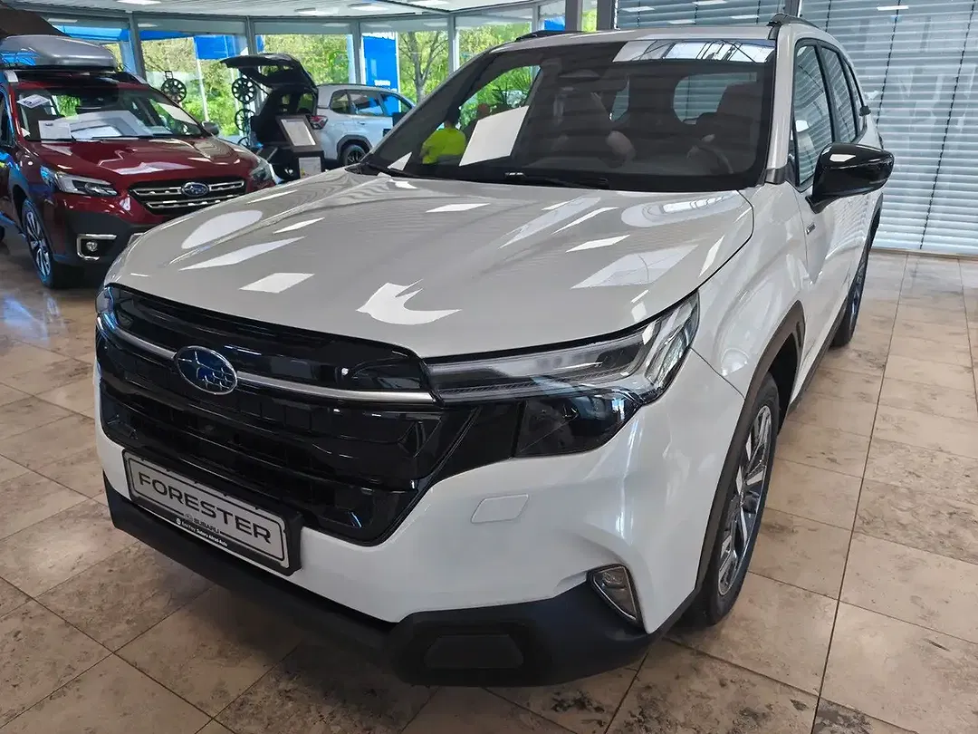 Subaru Forester - Thumbnail 1