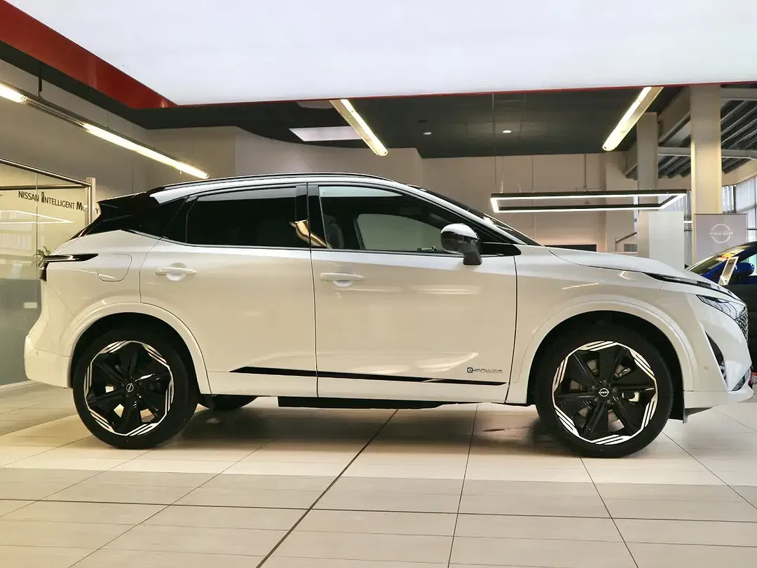 Nissan Qashqai - Thumbnail 8