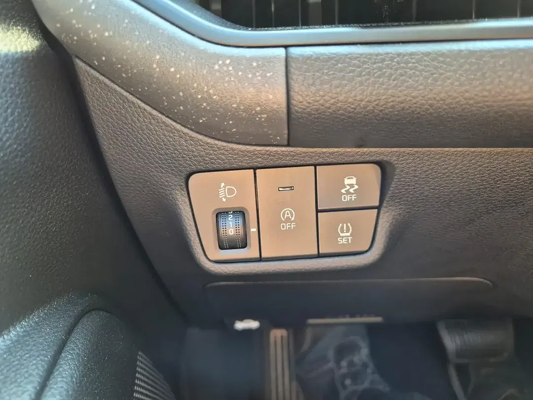 Kia Stonic - Thumbnail 14