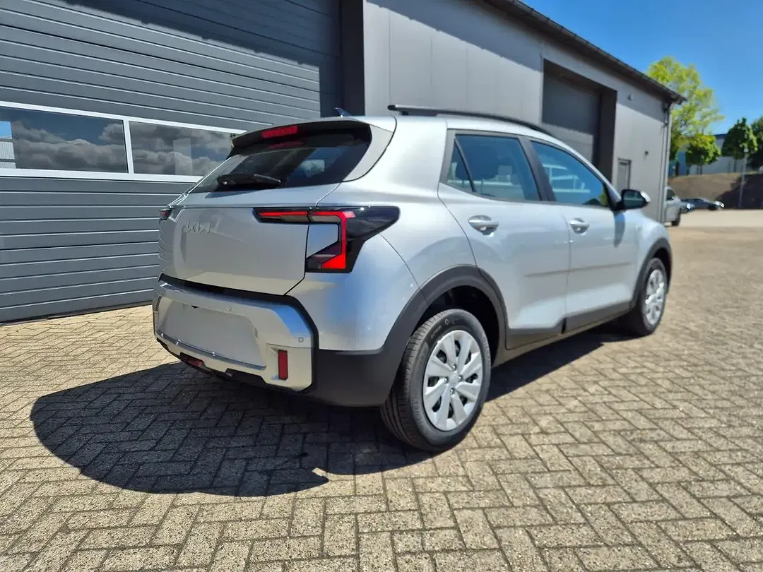 Kia Stonic - Thumbnail 5