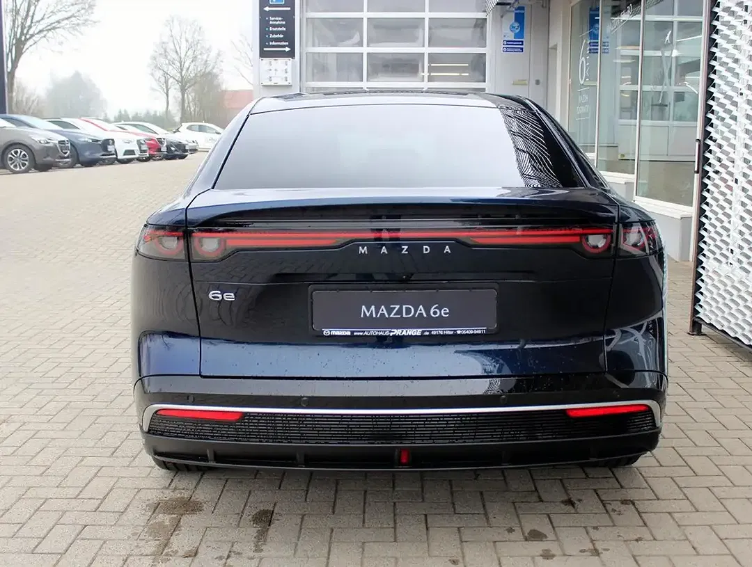 Mazda 6e - Thumbnail 4