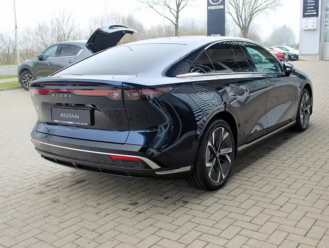 Mazda 6e - Thumbnail 5