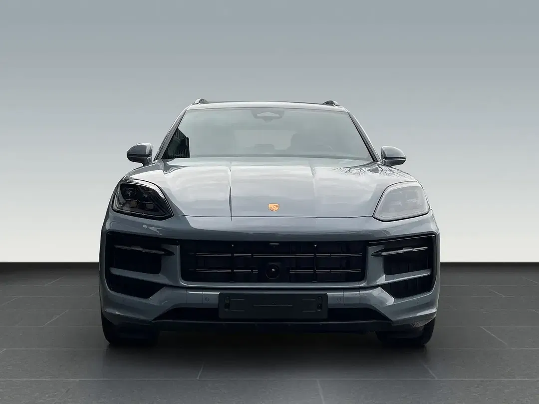 Porsche Cayenne - Thumbnail 6