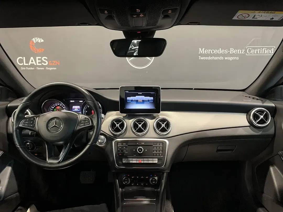 Mercedes-Benz CLA 200 - Thumbnail 11