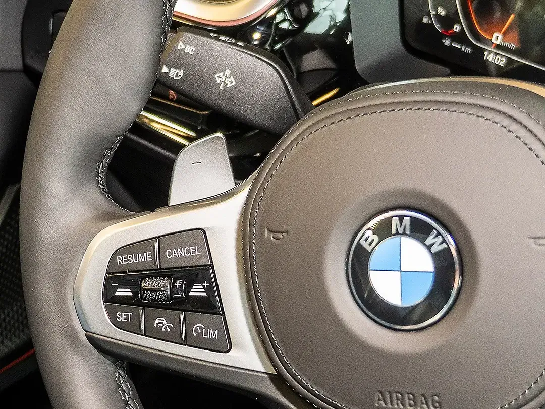BMW Z4 - Thumbnail 10