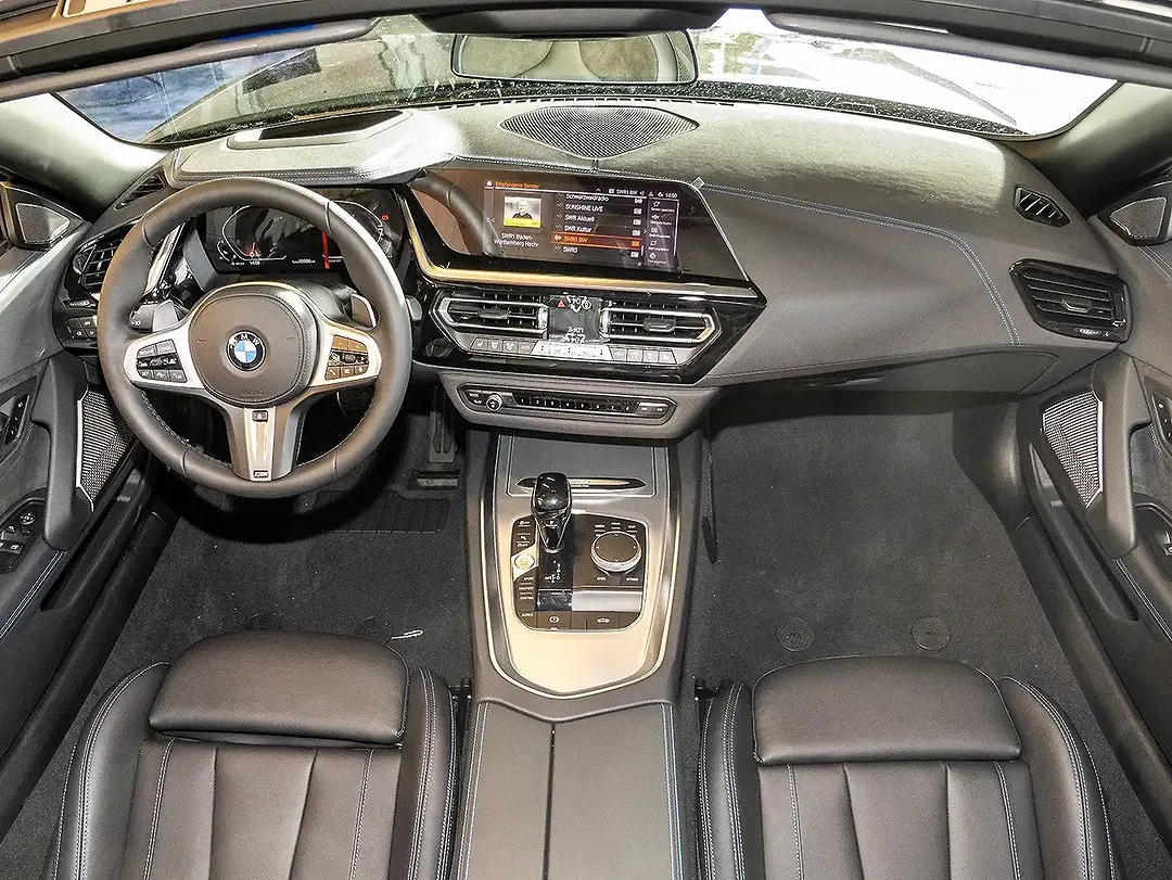 BMW Z4 - Thumbnail 6