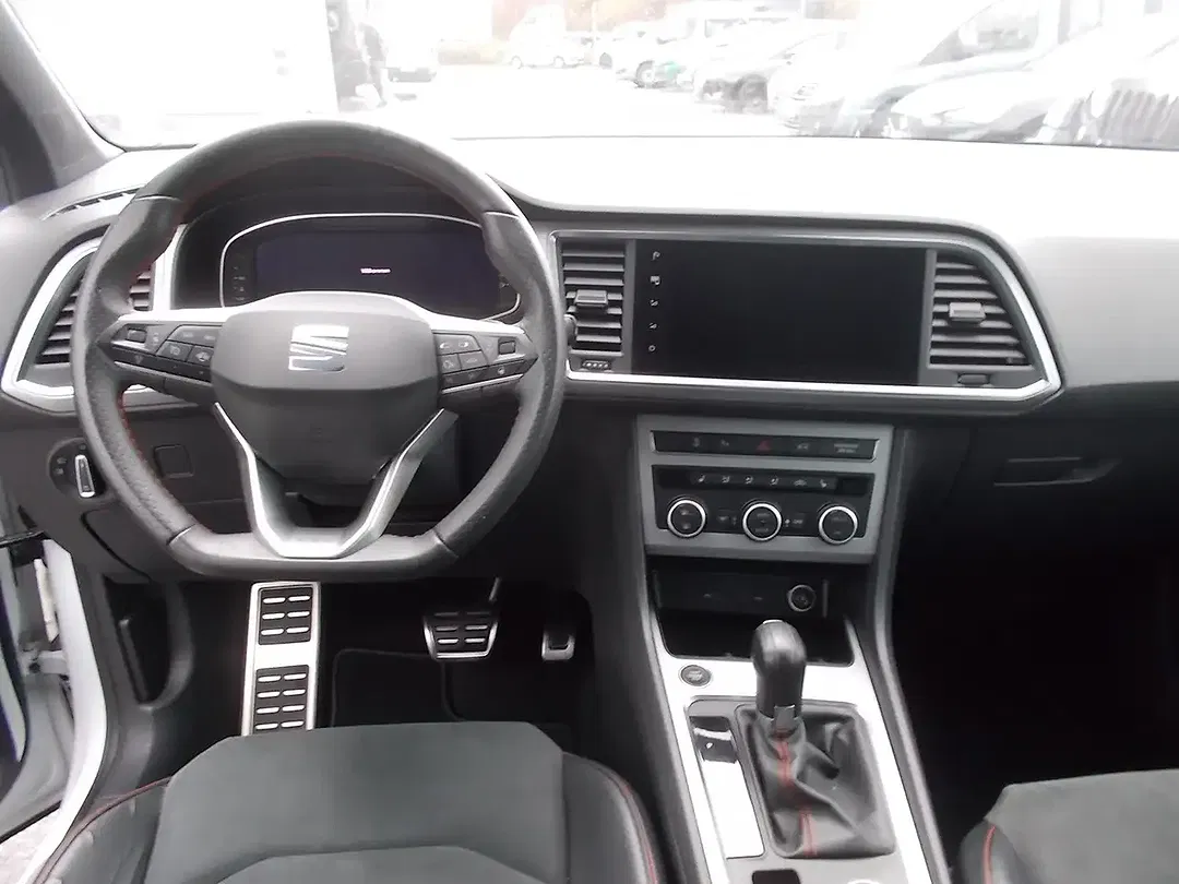 SEAT Ateca - Thumbnail 11
