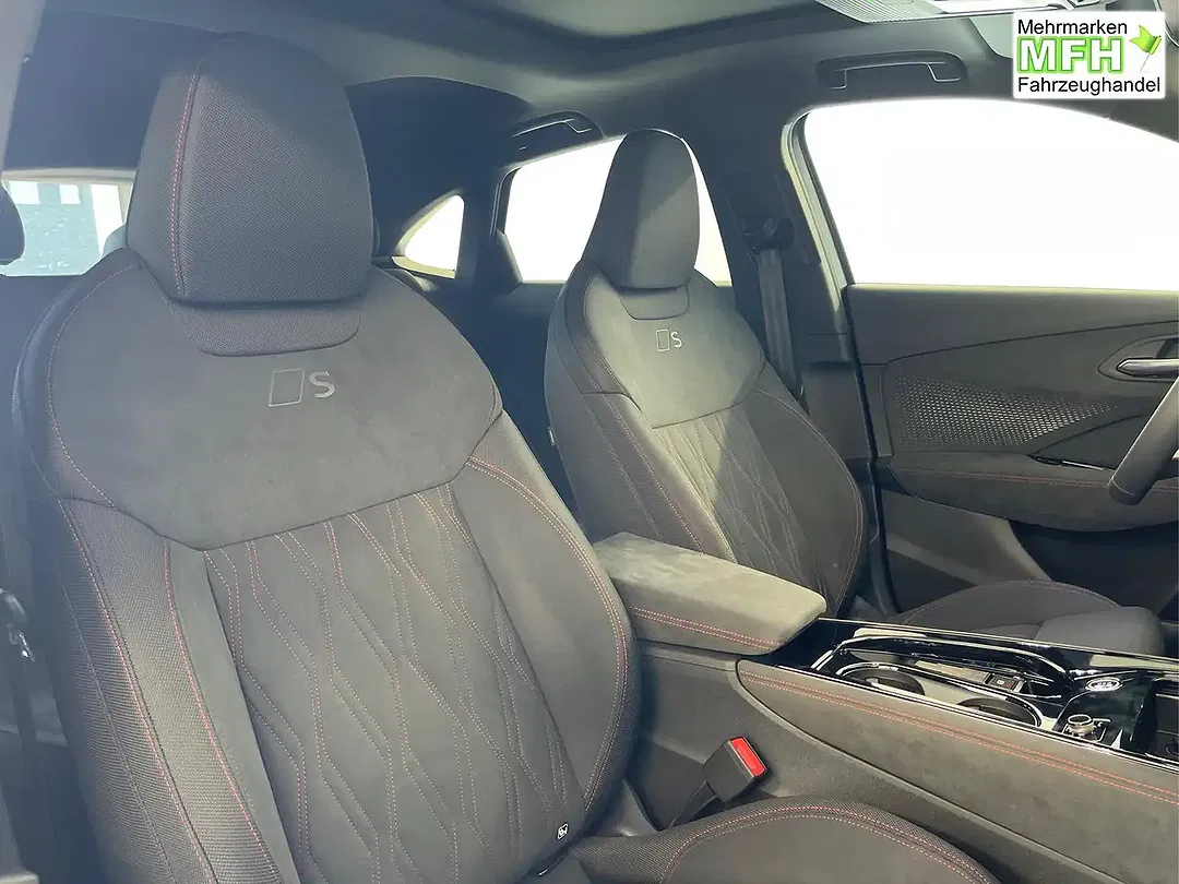 Audi Q3 - Thumbnail 15