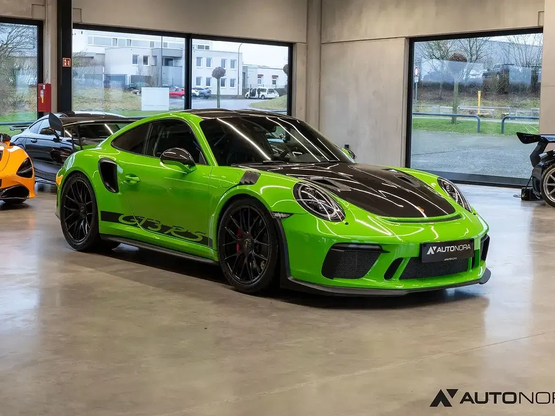 Porsche 991 - Thumbnail 2