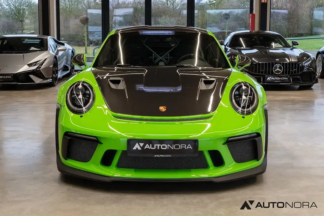 Porsche 991 - Thumbnail 3