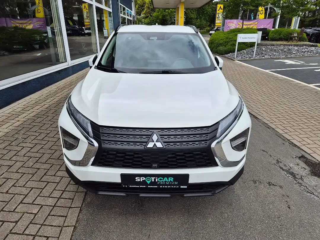 Mitsubishi Eclipse Cross - Thumbnail 2