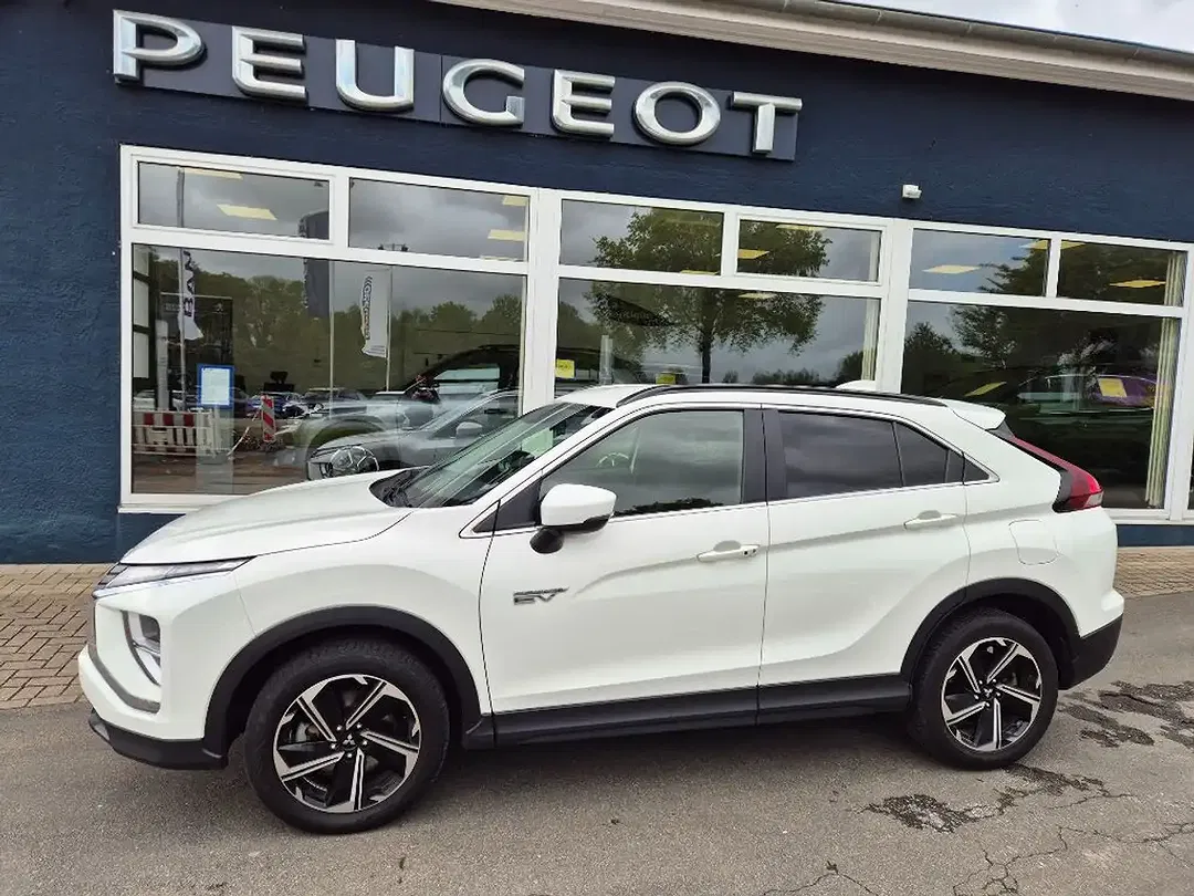 Mitsubishi Eclipse Cross - Thumbnail 6