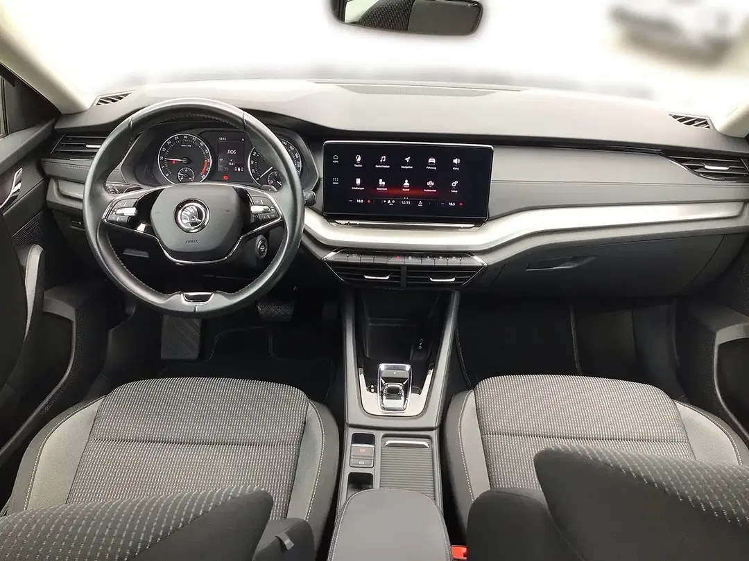 Skoda Octavia - Thumbnail 8
