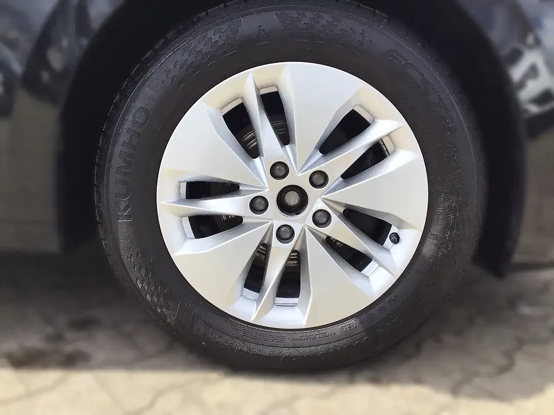 Skoda Octavia - Thumbnail 5