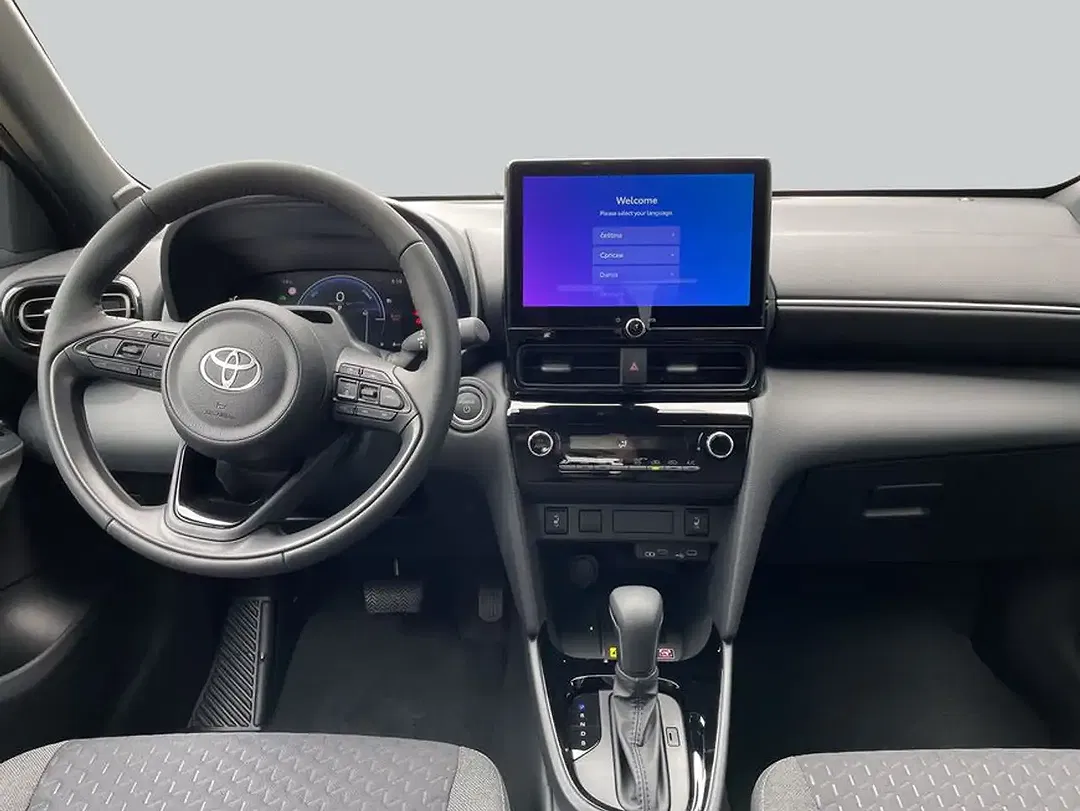 Toyota Yaris - Thumbnail 13