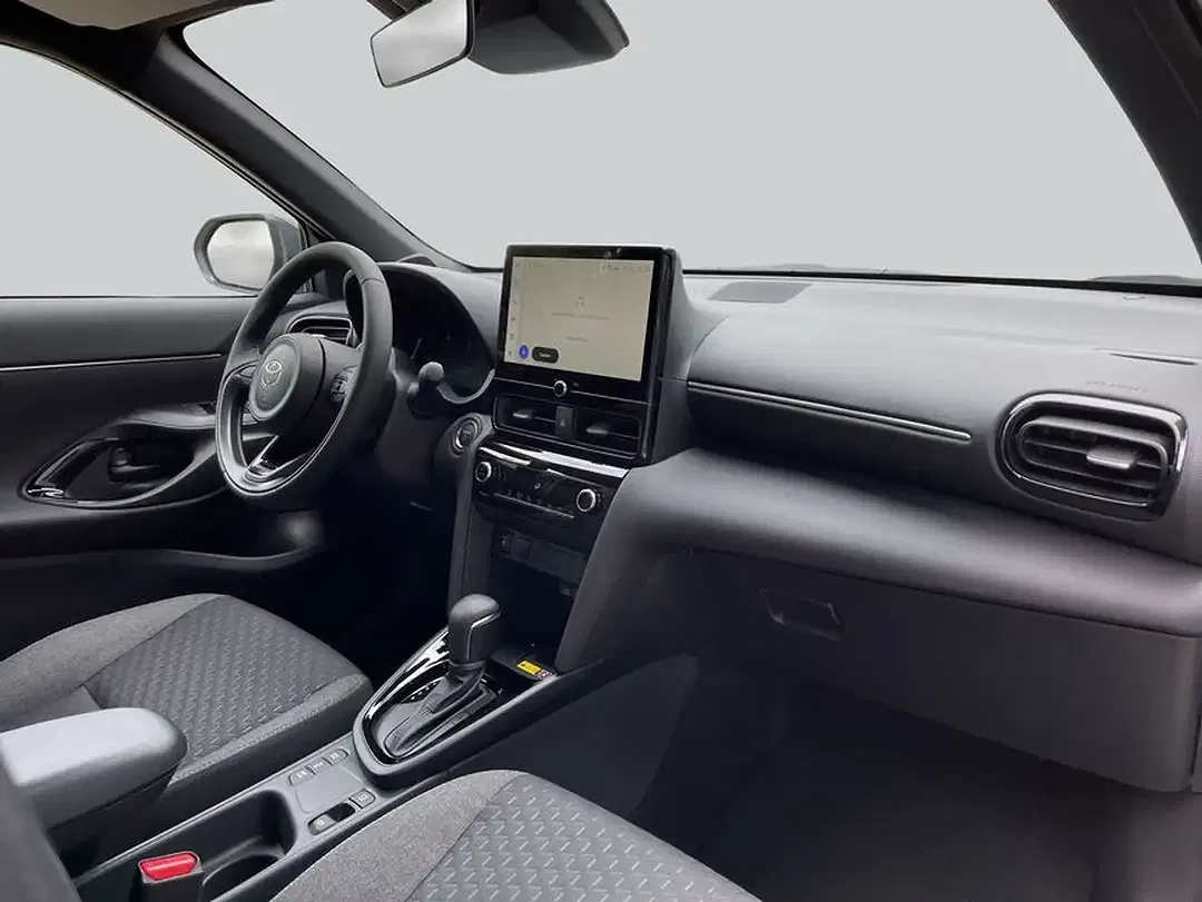 Toyota Yaris - Thumbnail 15