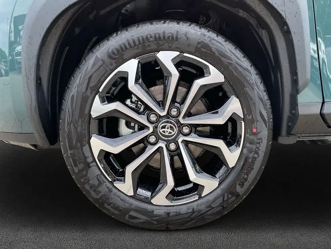 Toyota Yaris - Thumbnail 7