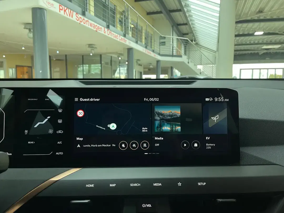Kia EV5 - Thumbnail 12
