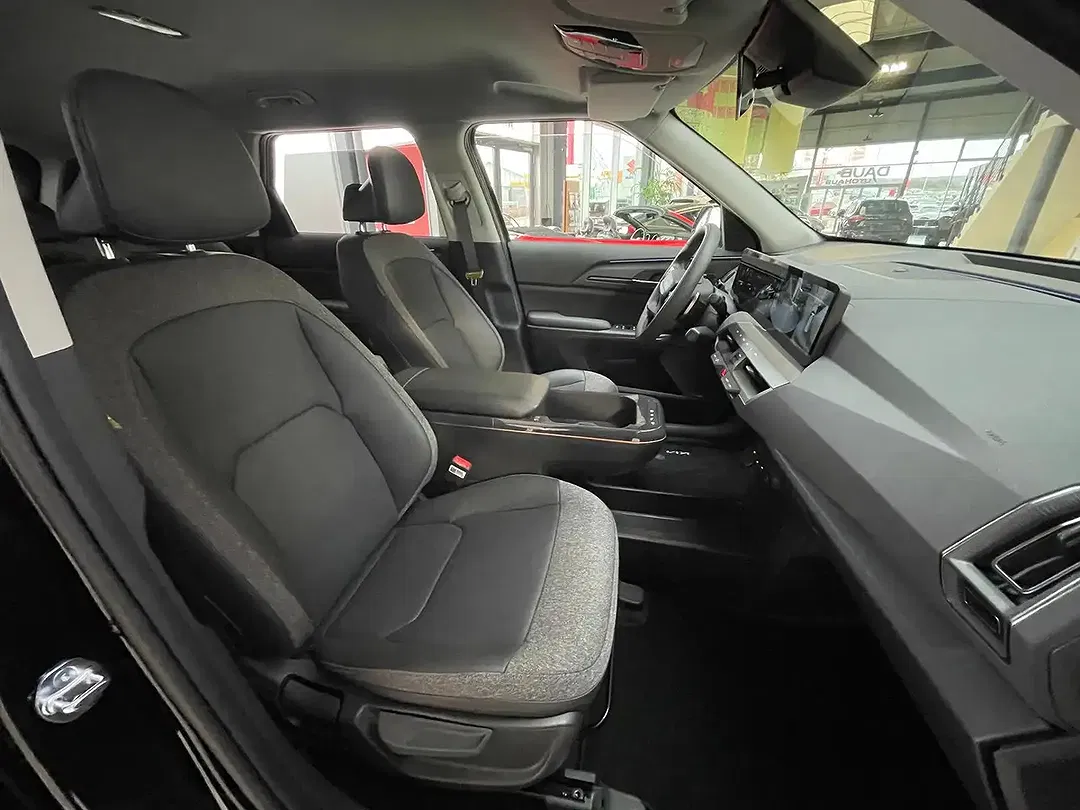 Kia EV5 - Thumbnail 15