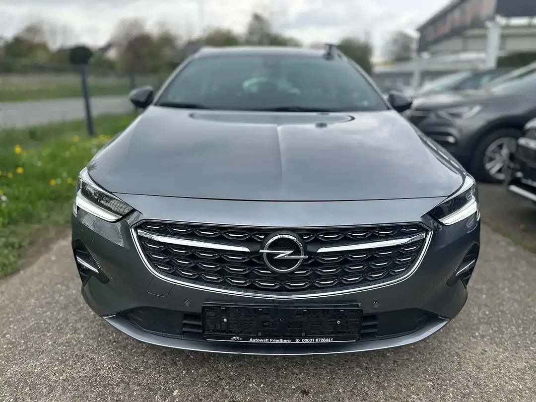 Opel Insignia - Thumbnail 2