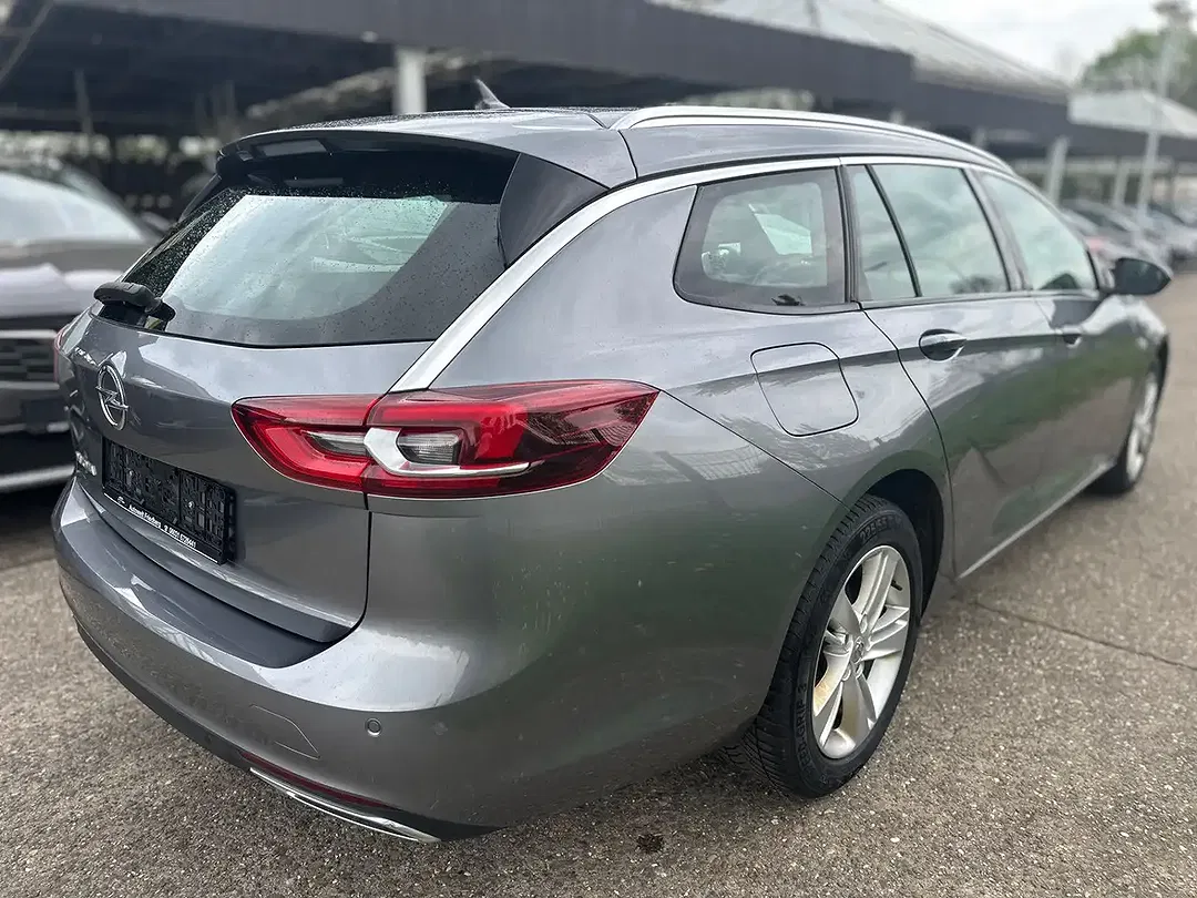 Opel Insignia - Thumbnail 4