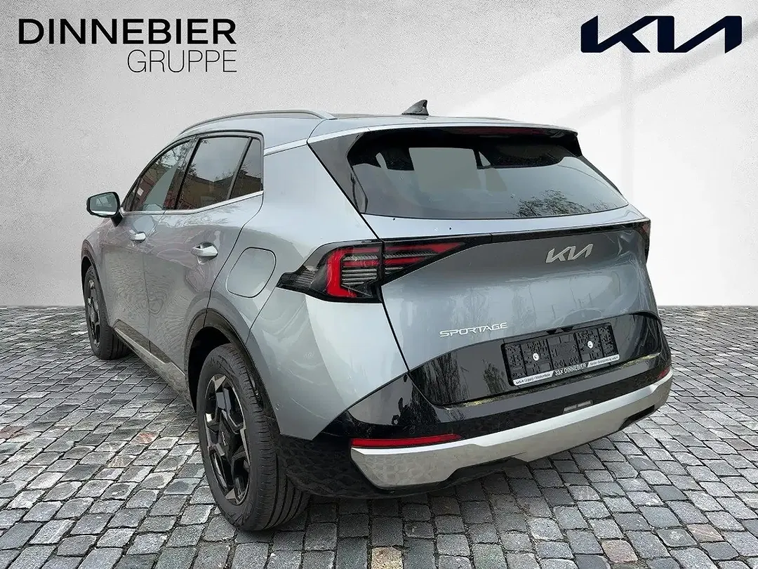 Kia Sportage - Thumbnail 2