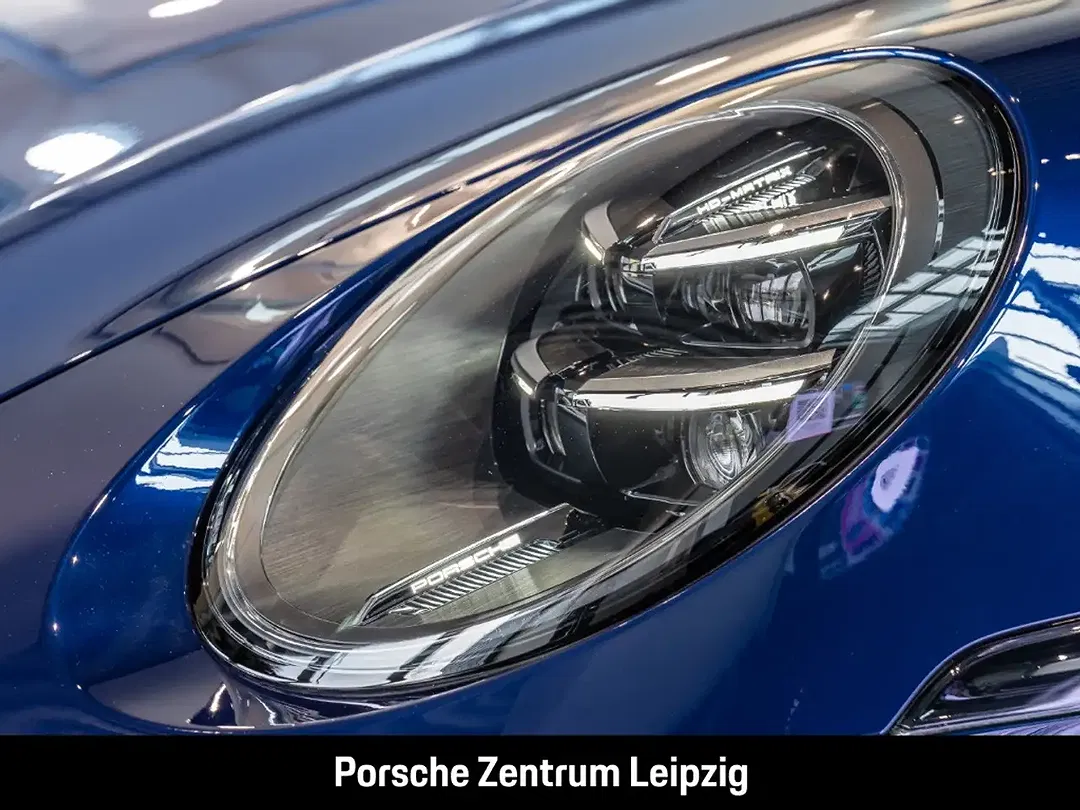 Porsche 992 - Thumbnail 13