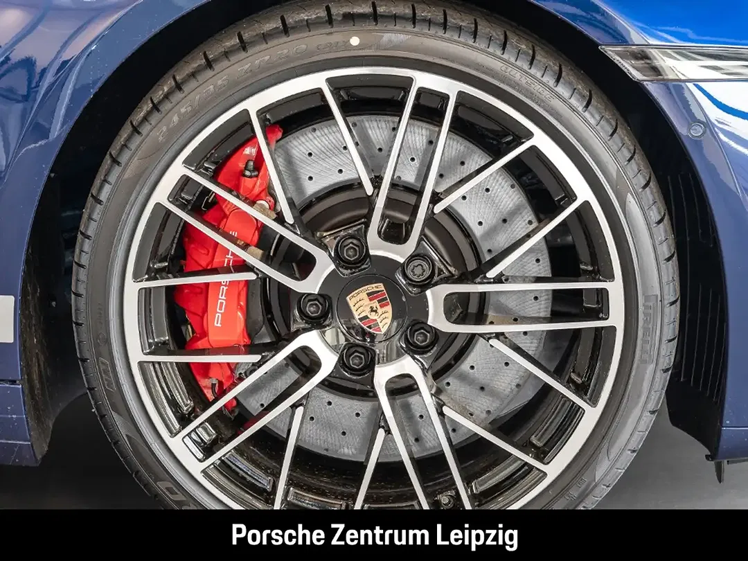 Porsche 992 - Thumbnail 14