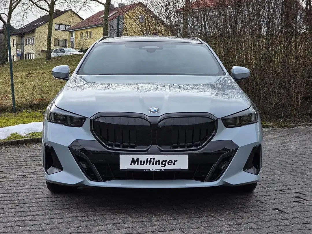 BMW 540 - Thumbnail 2