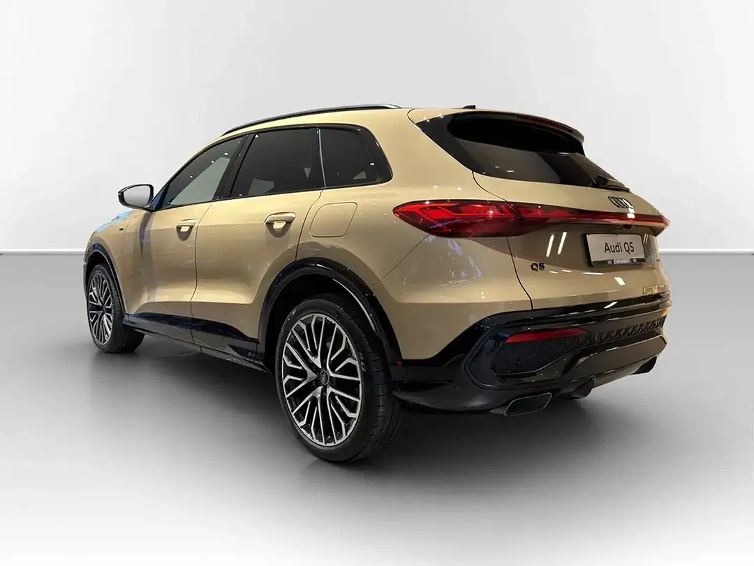Audi Q5 - Thumbnail 6