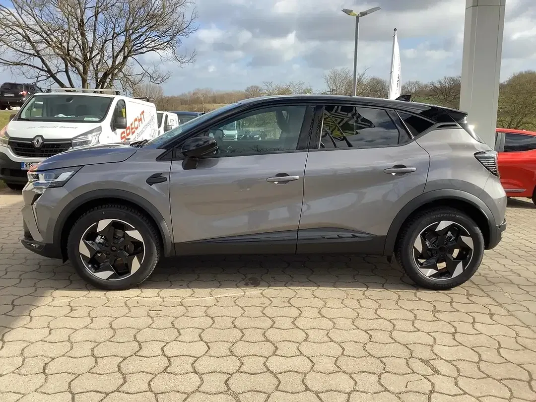 Renault Captur - Thumbnail 2