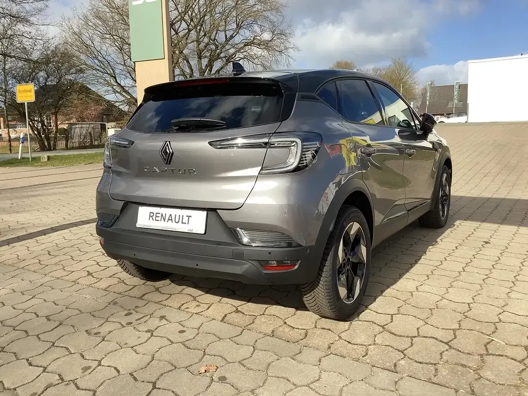 Renault Captur - Thumbnail 4