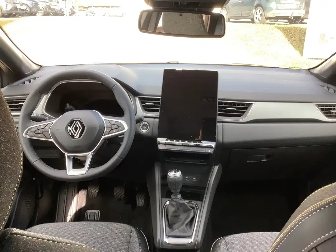 Renault Captur - Thumbnail 8
