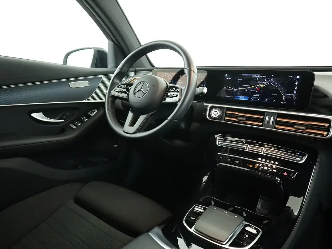 Mercedes-Benz EQC 400 - Thumbnail 10