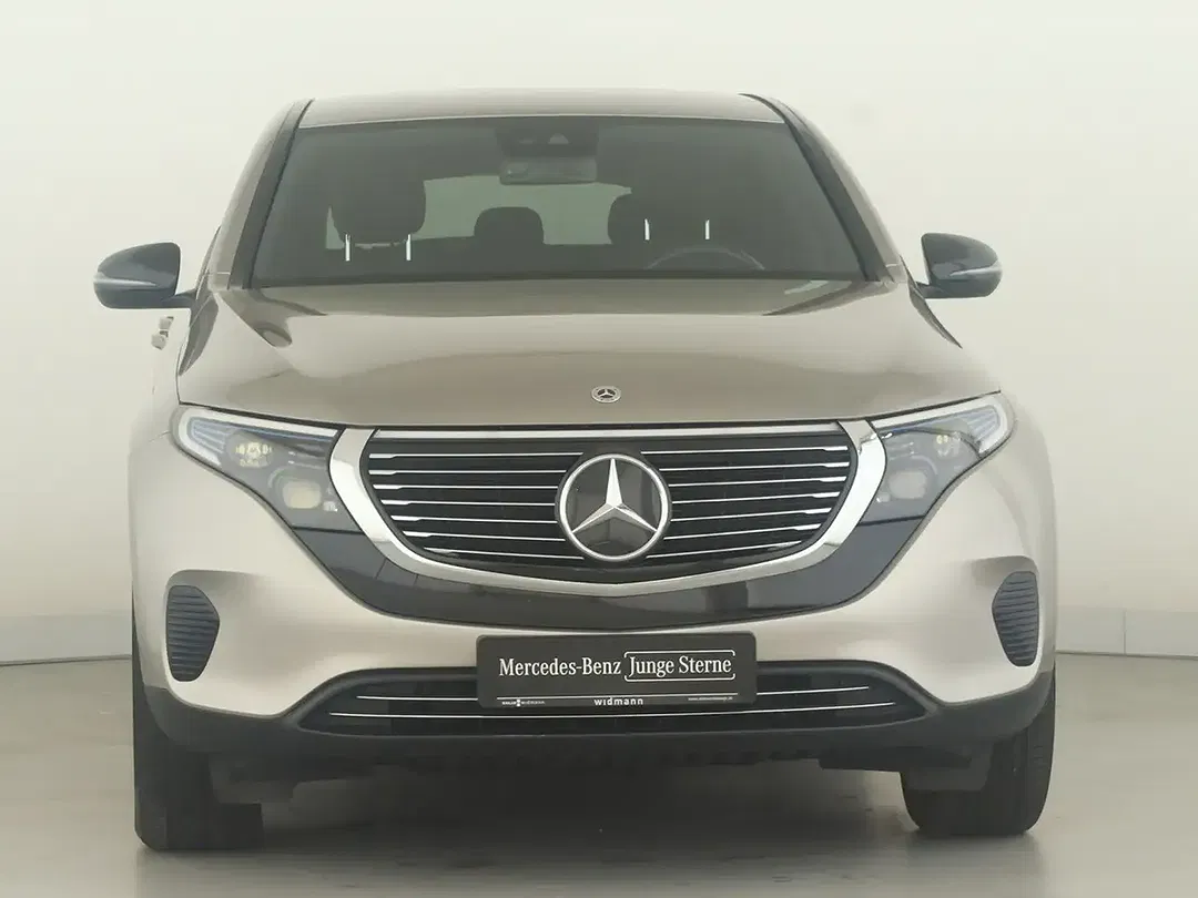 Mercedes-Benz EQC 400 - Thumbnail 3