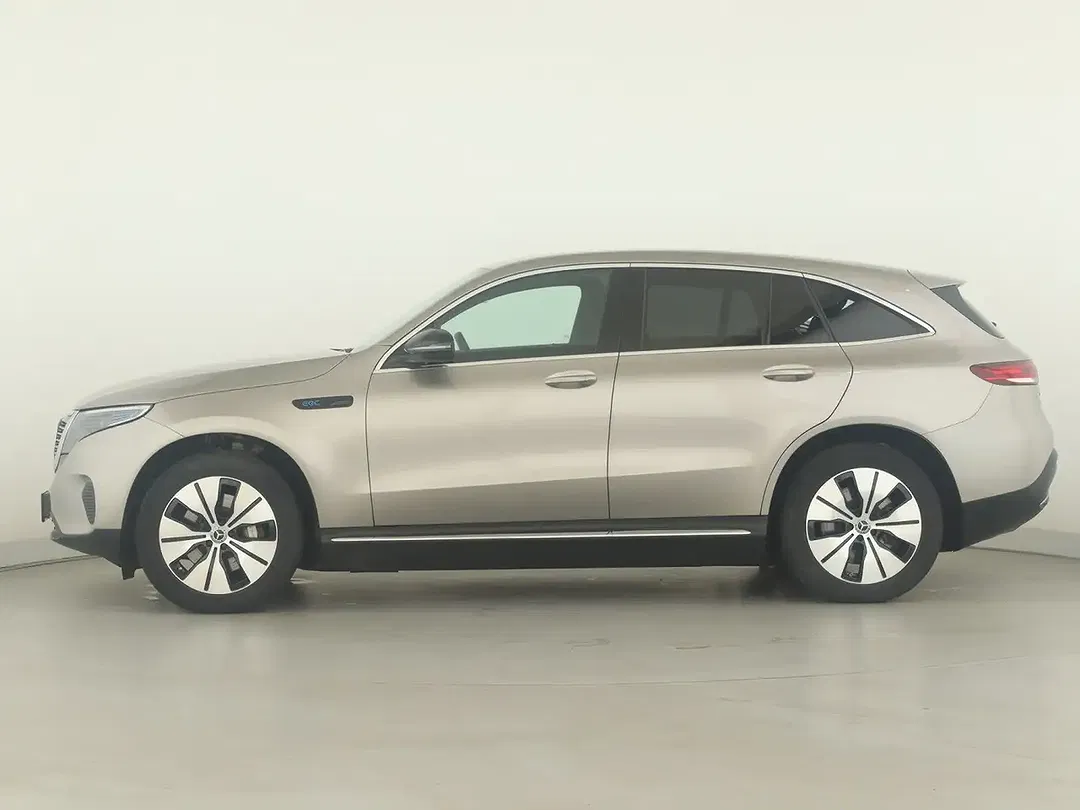 Mercedes-Benz EQC 400 - Thumbnail 7