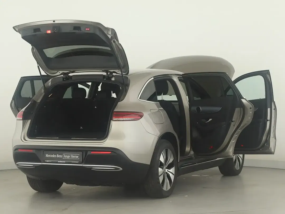 Mercedes-Benz EQC 400 - Thumbnail 9