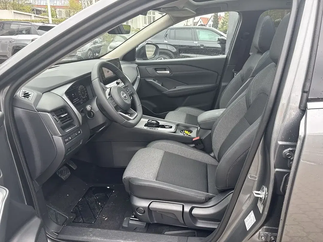 Nissan Qashqai - Thumbnail 12
