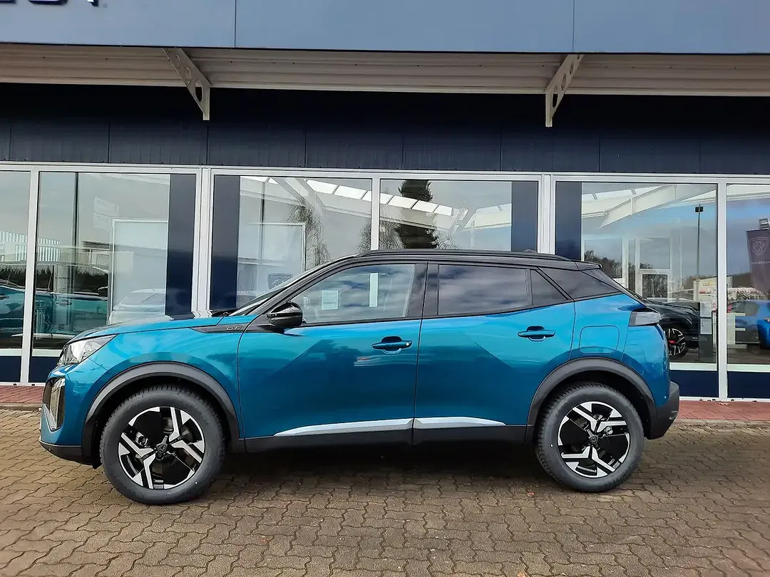 Peugeot 2008 - Thumbnail 4