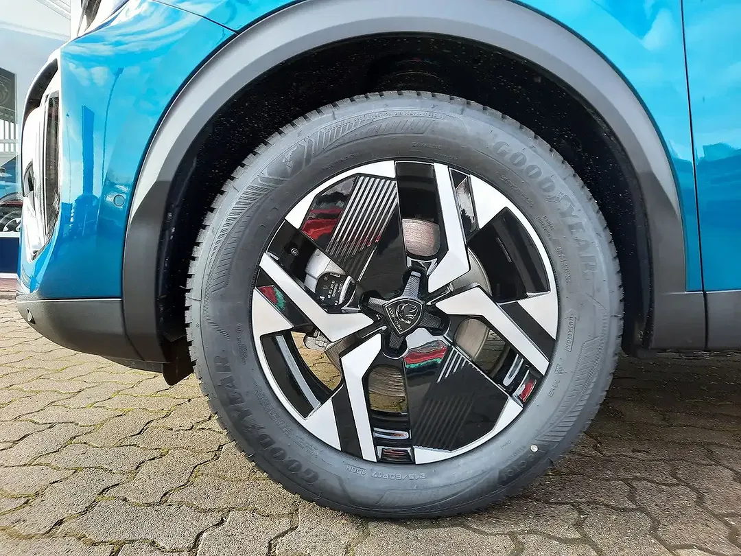 Peugeot 2008 - Thumbnail 6