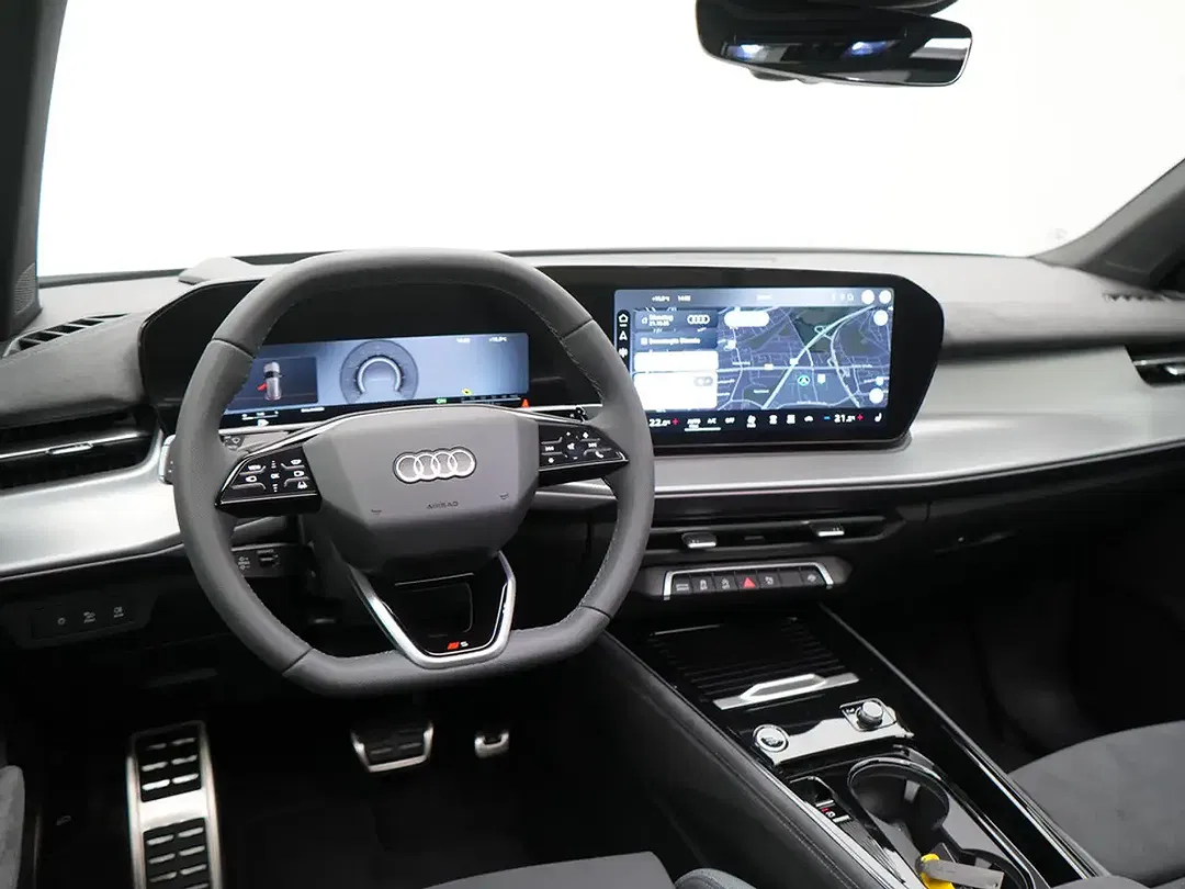 Audi Q3 - Thumbnail 8