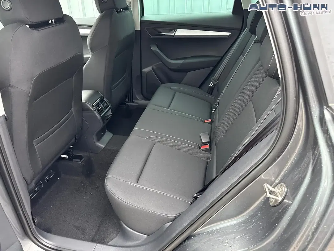 Skoda Karoq - Thumbnail 7