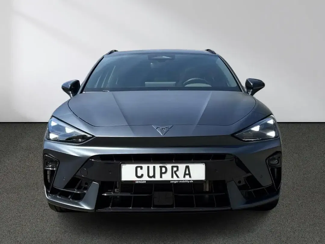 CUPRA Leon - Thumbnail 4
