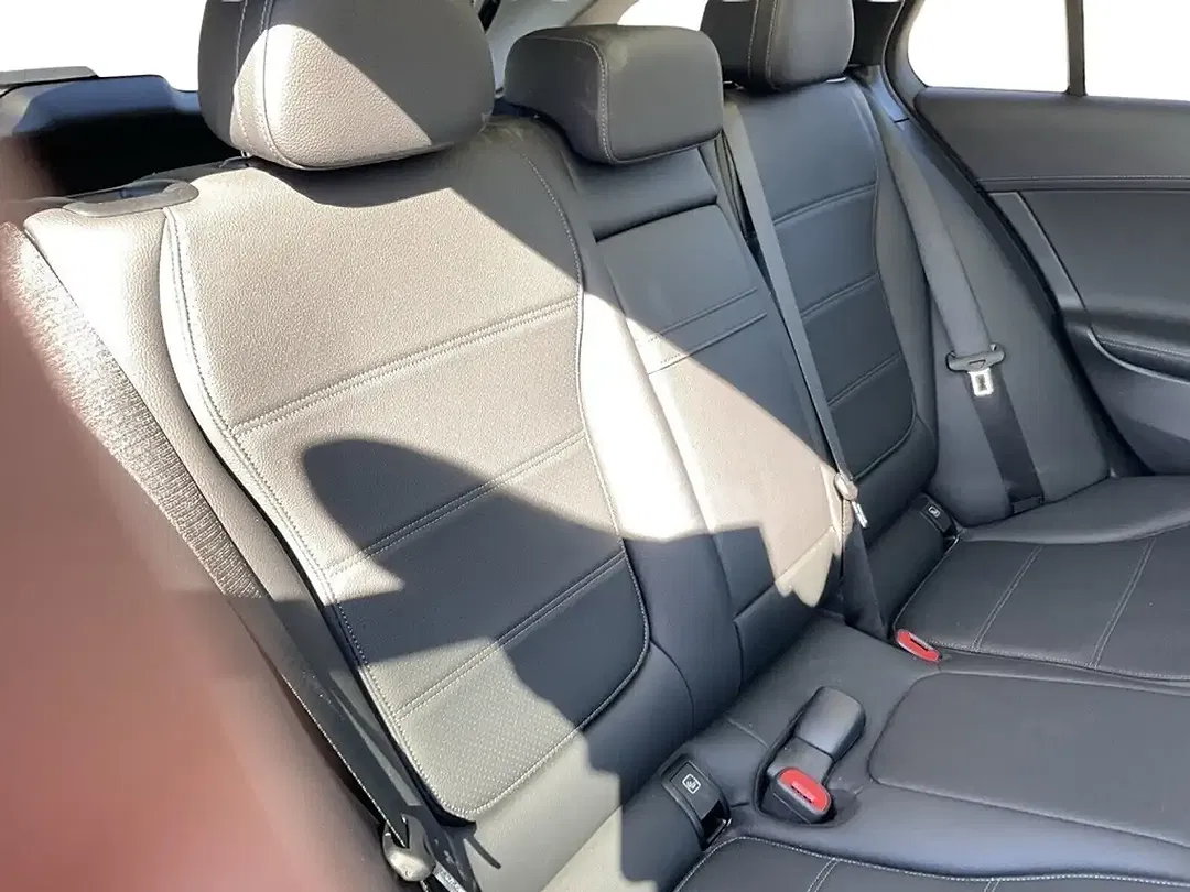Mercedes-Benz C 220 - Thumbnail 14